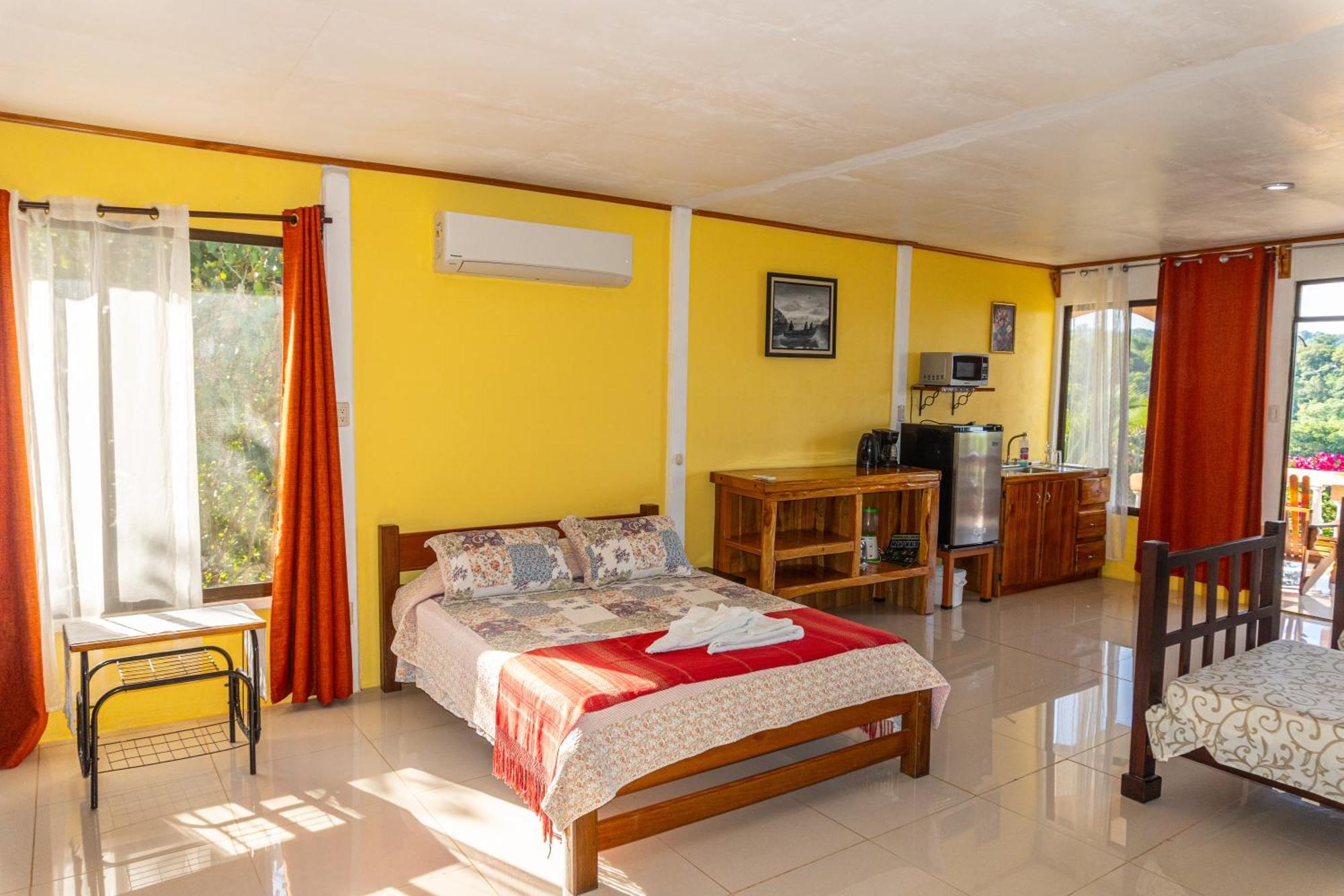Villa Manolo Ocean And Forest View Hotel Drake Bay Exterior photo